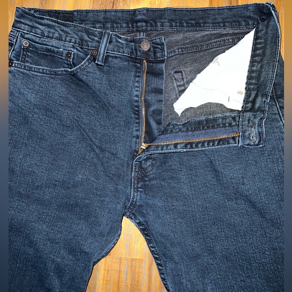 Levi Strauss & Co 505 Dark Blue Jean - Picture 5 of 6